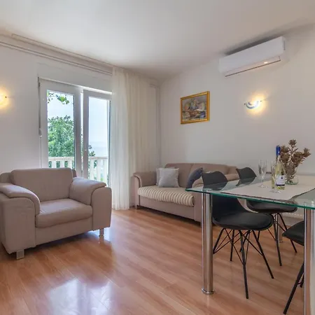 Two Lakes 이모츠키